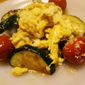 ♪トマトvivi's cooksnap of when they made トマトとズッキーニのふわとろ卵.