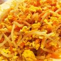 Taikou’s's cooksnap of when they made 簡単、もやし人参ベーコン卵炒め。.