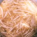 クックU6SFCV☆'s cooksnap of when they made 味噌ラーメン？モヤシで節約おかずスープ.