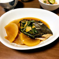 ともcoco．'s cooksnap of when they made 簡単！カレイの煮付け☆大根も一緒に☆.