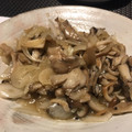 理恵蔵's cooksnap of when they made たっぷりきのこと新たまねぎのマリネサラダ.