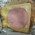 クックUL8OCM☆'s cooksnap of when they made とろける♪ ハムチーズトースト.