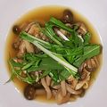 ももたももた's cooksnap of when they made ぶなしめじと油揚げの薄味煮.
