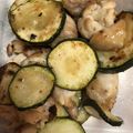 クックJAQ6EL☆'s cooksnap of when they made 鶏肉とズッキーニの塩レモンマヨ炒め.