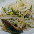 MECHO☆'s cooksnap of when they made もやし、カニかま、胡瓜の中華サラダ.