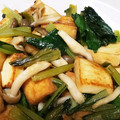☆マカロンmama☆'s cooksnap of when they made 簡単！！小松菜と厚揚げのポン酢炒め♪.