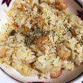 1児mamaちゃん's cooksnap of when they made 炊飯器で簡単☆エビピラフ.