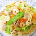 KotoLi☆'s cooksnap of when they made ケンミン焼きビーフン♪簡単海鮮野菜炒め.
