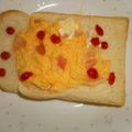白いぐれーぷ's cooksnap of when they made お手軽！スクランブルトースト.