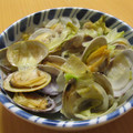 もんしゅしゅ's cooksnap of when they made あさりとレタスと玉ねぎの酒蒸し♪.
