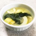 昇父さん's cooksnap of when they made タケノコとワカメのお味噌汁.