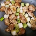 さくら1010's cooksnap of when they made 鶏モモとネギの塩炒め.