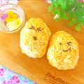 hikarin♪'s cooksnap of when they made 炒り卵をまとった卵型のお握り♪.