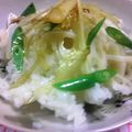 Haru Haru's cooksnap of when they made ウドとレンコンの混ぜご飯（混ぜ寿司）.