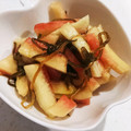 ☆はなちゃん☆☆'s cooksnap of when they made 西瓜の皮のなんちゃって漬物.