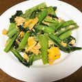 vabochan's cooksnap of when they made 大人気おかず♪小松菜とツナの卵とじ.