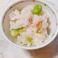 yesmama's cooksnap of when they made そら豆としらす入り梅ごはん.