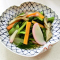 あっこ姉's cooksnap of when they made 小松菜・舞茸と蒲鉾のさっと煮♪.
