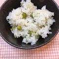 けんやくん's cooksnap of when they made 味付けは昆布茶だけ！グリンピースごはん.