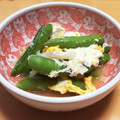 宮ちゃんママ's cooksnap of when they made 春＊スナップえんどうと新玉ねぎの卵とじ.