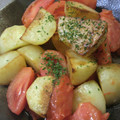 ひかる0628's cooksnap of when they made ささっとメニュー　トマトとポテトの炒め物.