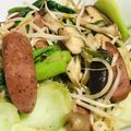 お汁娘's cooksnap of when they made もやしとソーセージのオイスターソース炒め.