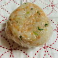 ankotetu's cooksnap of when they made 鮭フレークとネギのおにぎり.