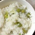ha♡'s cooksnap of when they made 炊飯器にポンでグリンピースごはん.