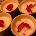 みっさぴい's cooksnap of when they made 混ぜるだけ簡単＊レアチーズ＆苺ソース.