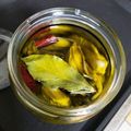 煌勤め人主婦's cooksnap of when they made 止まらない旨さ～❤牡蠣のオイル漬け.