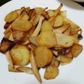 料理初心者あぃ☆'s cooksnap of when they made じゃがいもとエリンギのバター醤油煮.