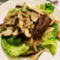 ☆momomama☆'s cooksnap of when they made きのこ＆サラダ菜のバター炒め♪♬.