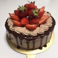 肉肉肉！！'s cooksnap of when they made ドリップチョコレートケーキ.