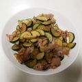 ポニーリボン's cooksnap of when they made ズッキーニと豚肉のオイスターソース炒め.