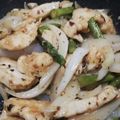 クックTLDS2A☆'s cooksnap of when they made アスパラと鶏むね肉の梅オイスター炒め.