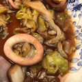 kamepanpan's cooksnap of when they made キャベツといかの醤油マヨ炒め.