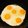 こともみ's cooksnap of when they made ５人分の目玉焼き.