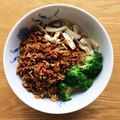 caruga's cooksnap of when they made 簡単！！汁なし坦々麺.