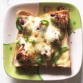 はるふり's cooksnap of when they made やわらかピーマン×焼きとり（缶）トースト.