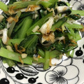 ルナ0903's cooksnap of when they made 簡単あと一品♪青菜炒め〜桜海老風味〜.