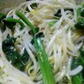タカシィ's cooksnap of when they made ホウレン草ともやしのナムル.