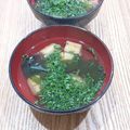 パンダ達の母です。's cooksnap of when they made 【話題入り】麩とワカメの吸い物.