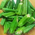 あたりめっこ's cooksnap of when they made 冷凍技で♪楽らく〜オクラのごま和え.
