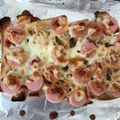 ナガサキさん's cooksnap of when they made 食パン耳ピザ☆ヘタも美味しく変身.
