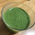 hata-eri's cooksnap of when they made 小松菜☆キウイ☆バナナの健康スムージー.