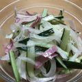 mi_ricky's cooksnap of when they made 新玉ねぎとキュウリの簡単サラダ.