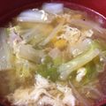 初心者みみ's cooksnap of when they made 白菜とベーコンの卵スープ.