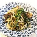 Sachi☆cafe's cooksnap of when they made にらともやしと舞茸のオイスターソース炒め.
