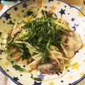 ビエンエチョ's cooksnap of when they made 簡単♡豚カタ 豆苗・もやしのレンチン蒸し.