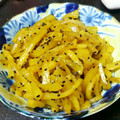 いおさんママ's cooksnap of when they made たくあんのゴマ炒め.